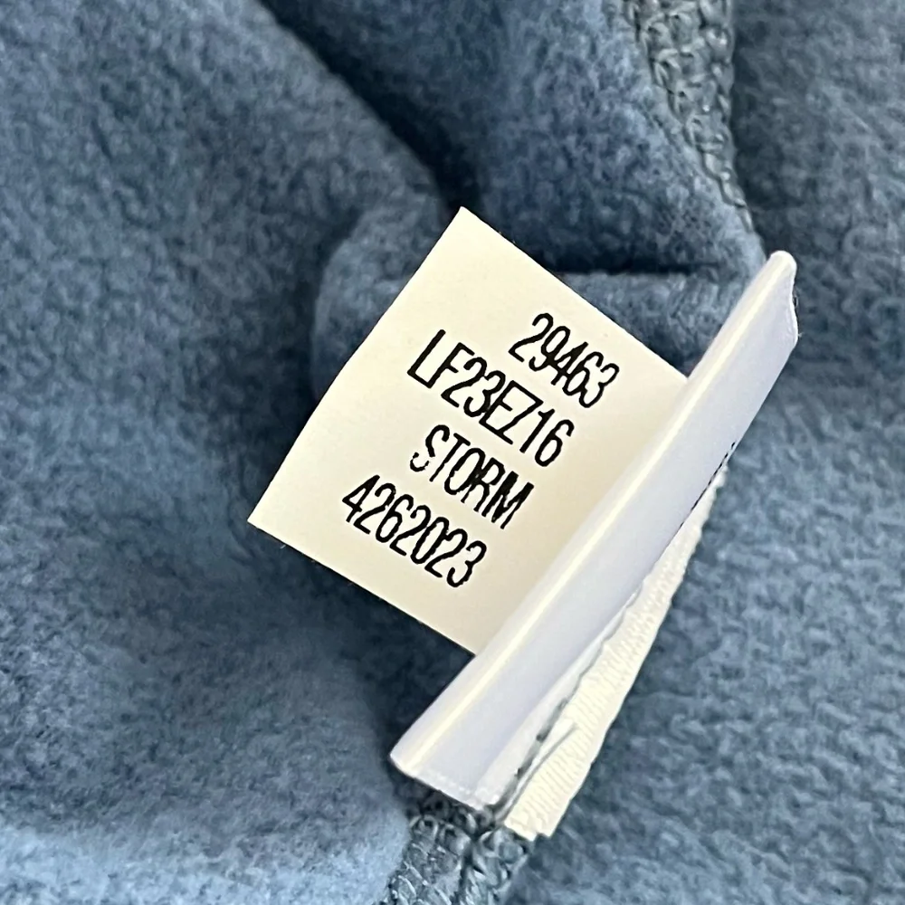 PETER MILLAR | Women's Storm Garland Microfleece Pullover in Storm | Size Medium - Picture 16 of 16